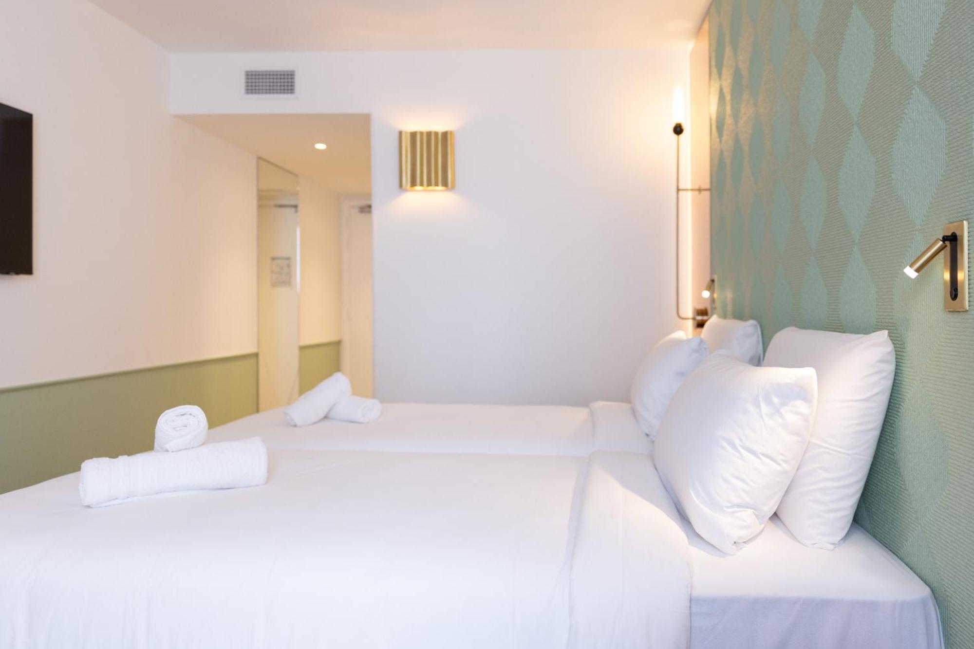 Hotel Kyriad Prestige Paris Asnieres Екстер'єр фото