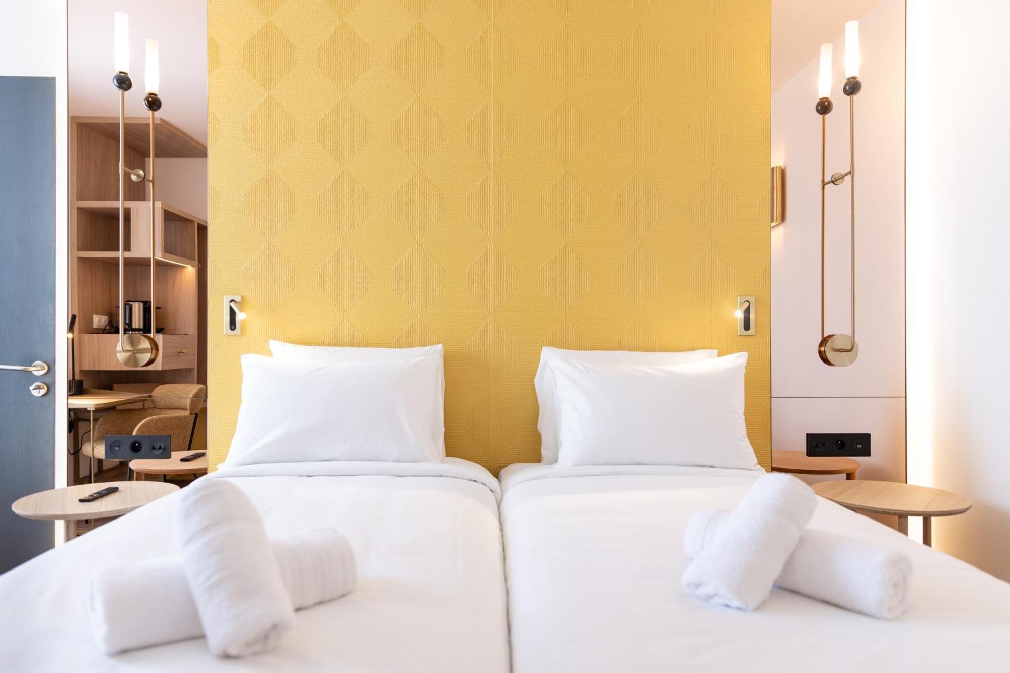 Hotel Kyriad Prestige Paris Asnieres Екстер'єр фото