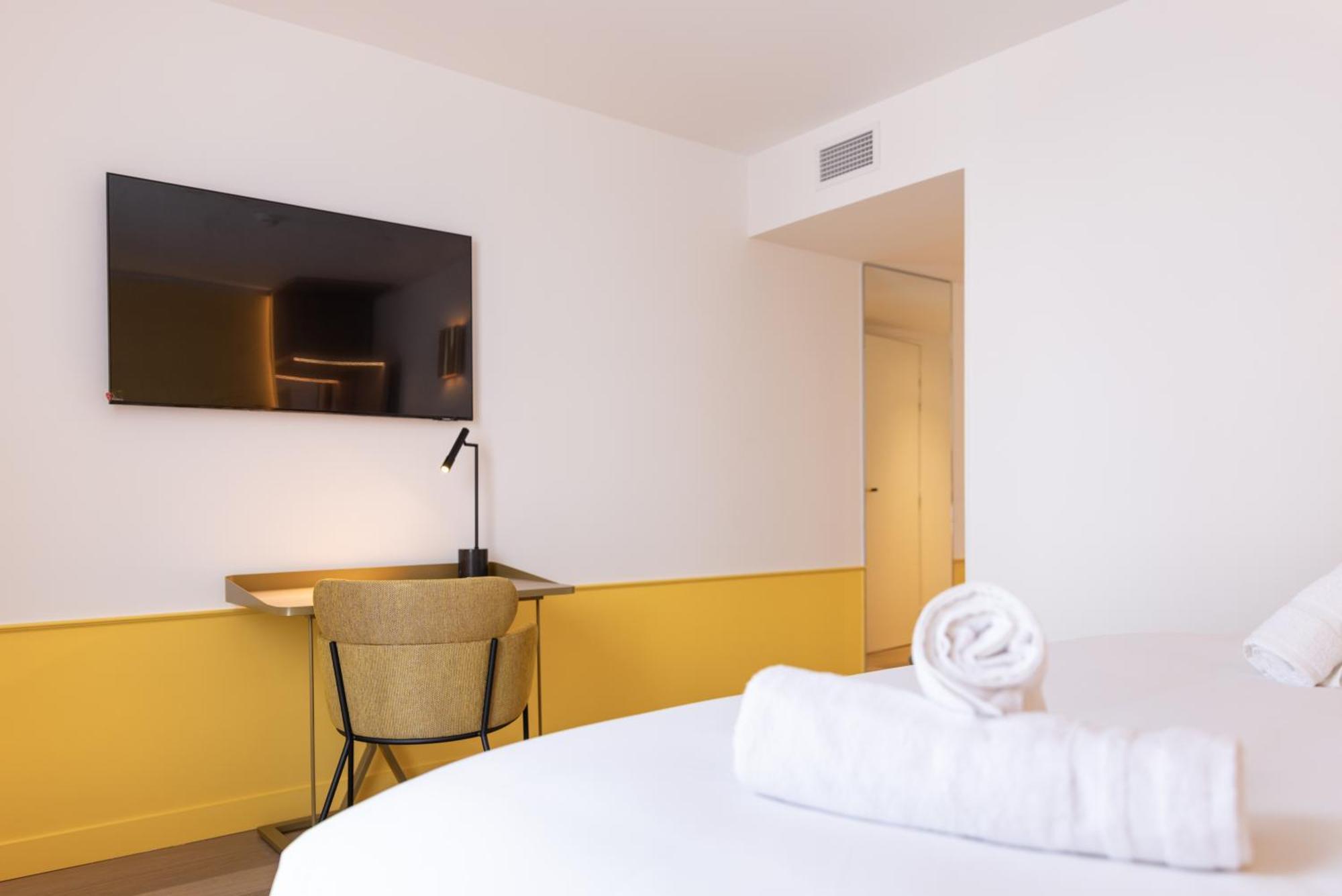 Hotel Kyriad Prestige Paris Asnieres Екстер'єр фото